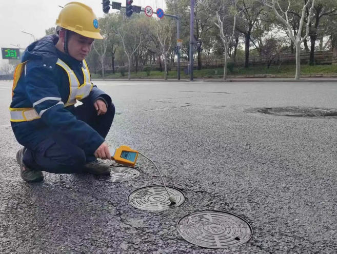 2026汉马开跑在即！市燃气集团开展赛道沿线专项安检，守护江城春日盛会